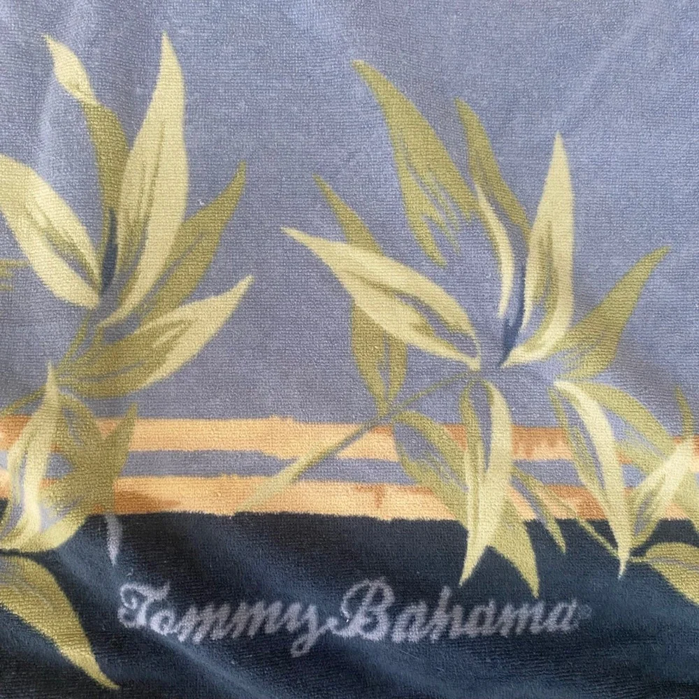 Tommy Bahama Blue Tropical Floral Bamboo Cotton Beach Towel 40x70 Oversized